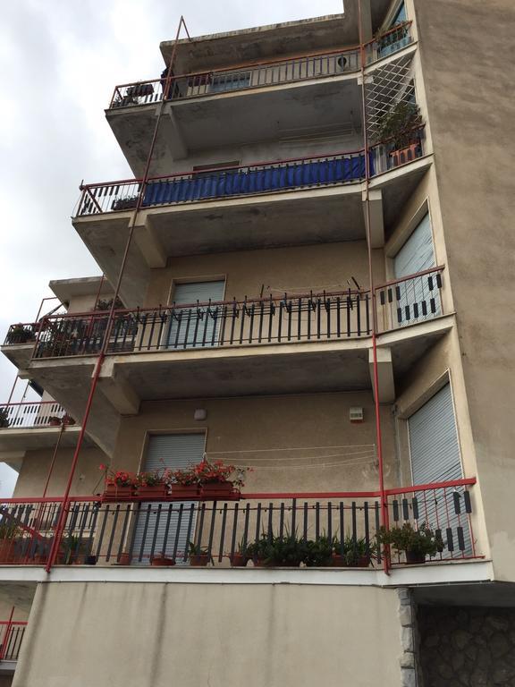 Sapore Di Sale Apartment Imperia Cameră foto